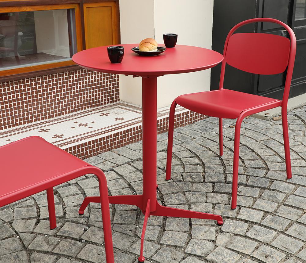 Coffee Shop Outdoor Table